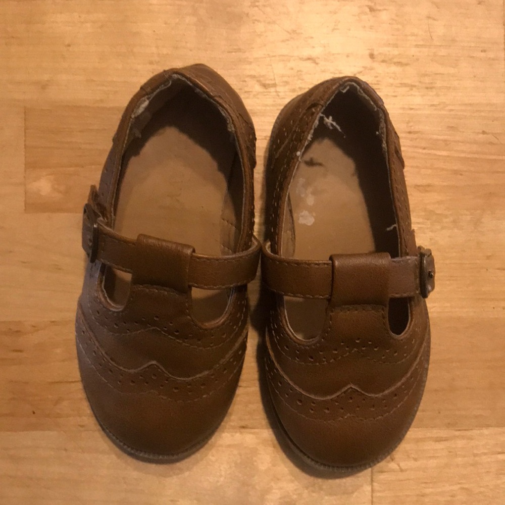 Old Navy Brown Oxford Mary Janes